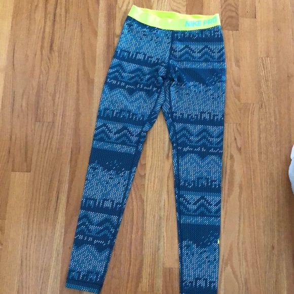 Nike Pants - Nike Women’s running leggings